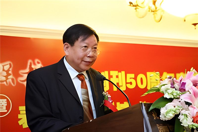 725所學(xué)會(huì)理事長(zhǎng)陳光章說(shuō)：盛世達(dá)犧牲陽(yáng)極性價(jià)比高,質(zhì)量可靠，可信！